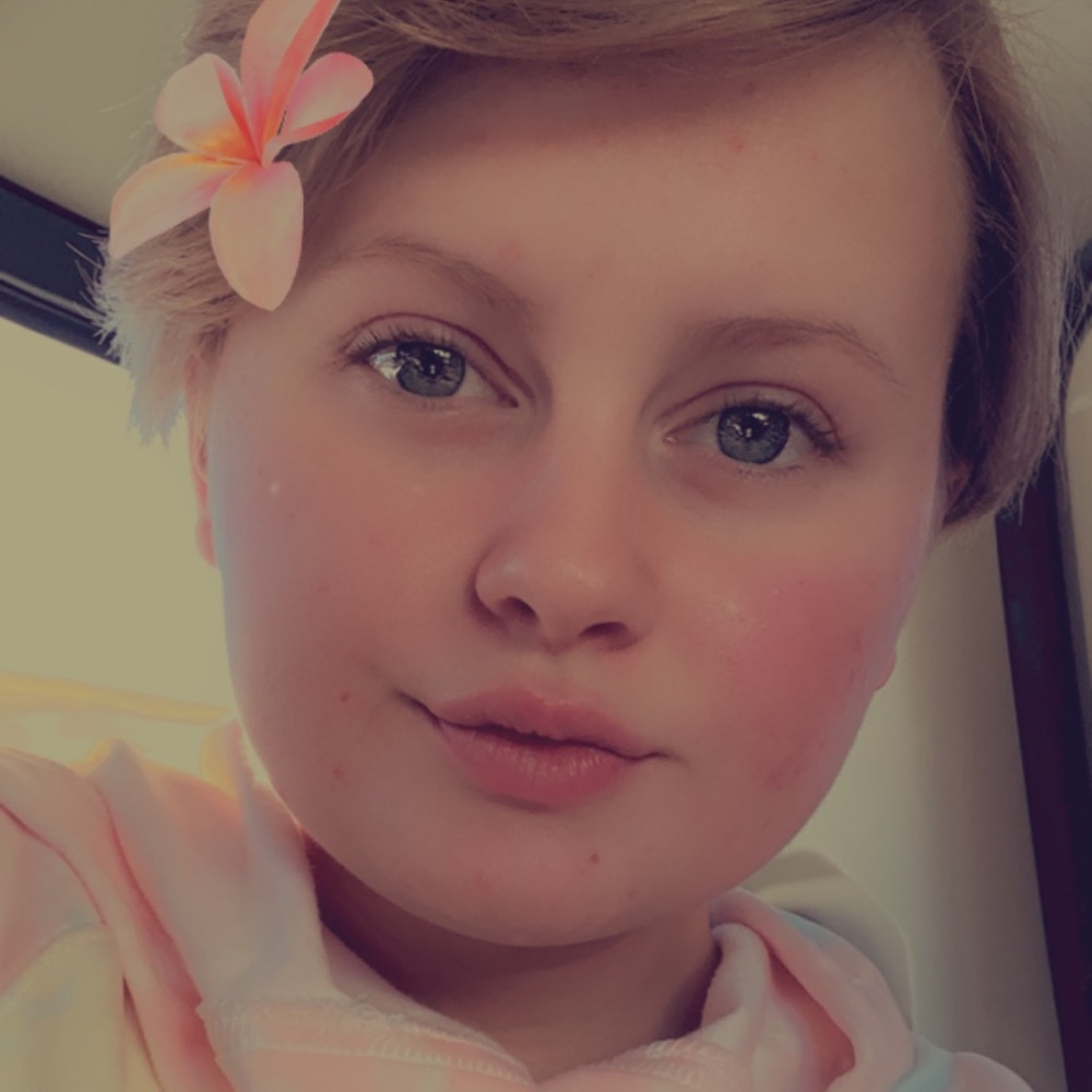 Meet your Posher, Mackenzie